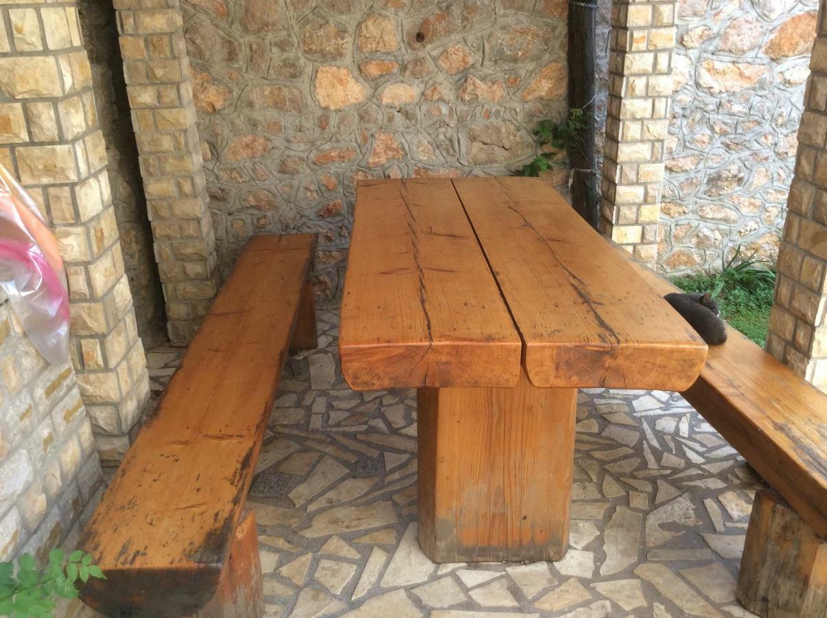 Apartman Nadia Karlobag Bagian luar foto