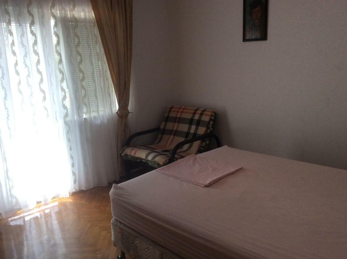 Apartman Nadia Karlobag Bagian luar foto